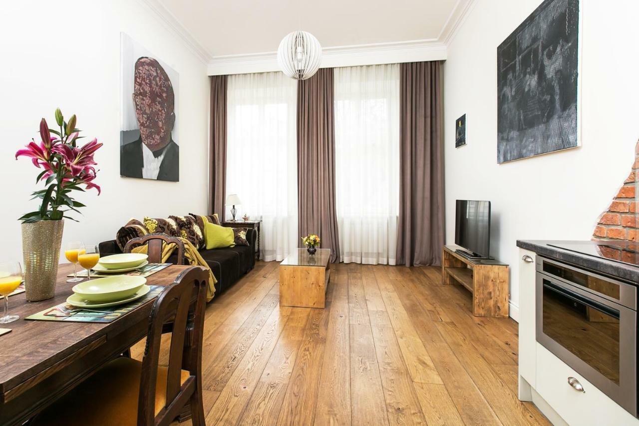Old Town Brigue Apartment By Otium Краков Экстерьер фото